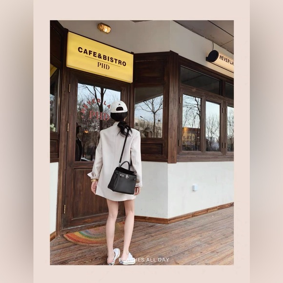 Cream jacket blazer with shoulder pads NWT - Picture 12 of 12